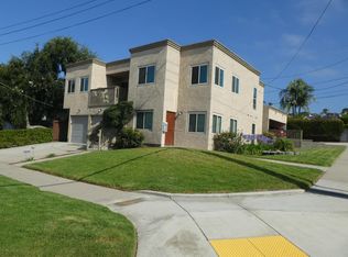 1676 Chalcedony St, San Diego, CA 92109