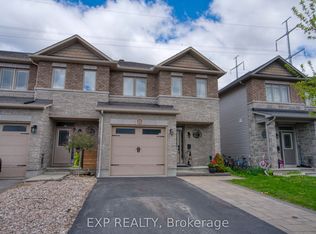 458 Barrick Hill Rd, Ottawa, ON K2M0H8