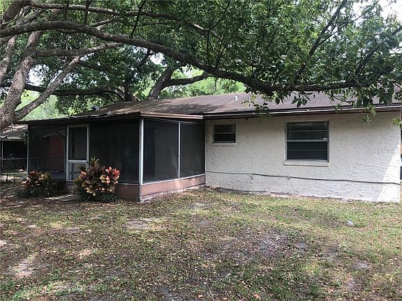 2nd image of 707 Sarita St
