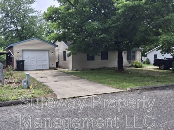 77 Highland Ave