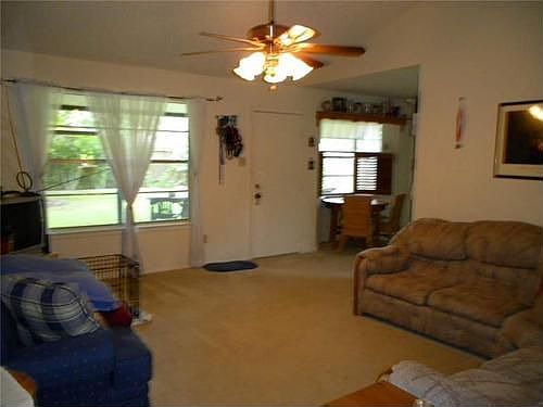 4th image of 10022 Carlow Ln
