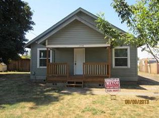 1778 Kintyre St, Eugene, OR 97402