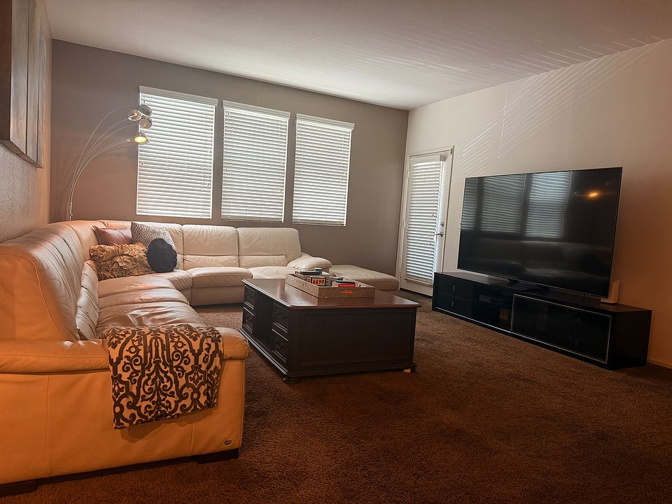 1st image of 1885 Rennes Pl Unit 2225
