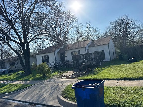 2nd image of 3105 Ash Park Dr
