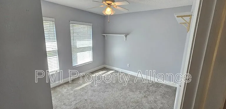 541 Moccasin Ct — Photo 13