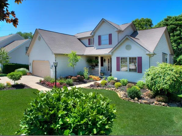 749 Ravenhill Dr, Northfield, OH 44067