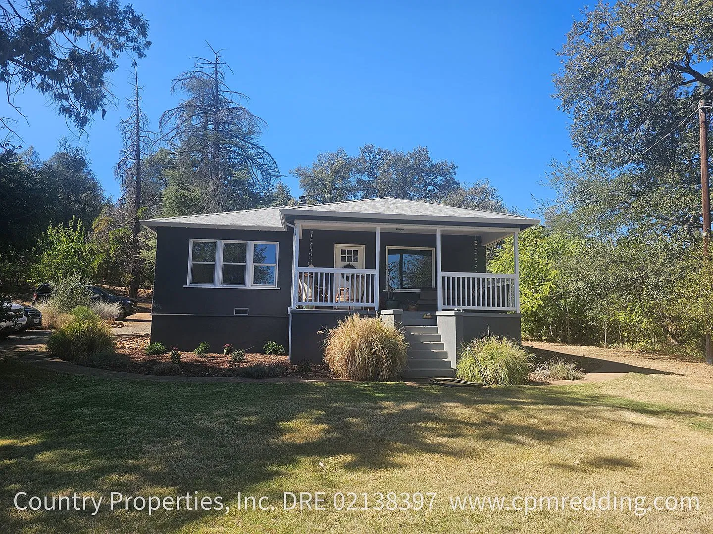 Remodeled House on Acreage Close to Downtown Coming Available Soon! — Photo 3