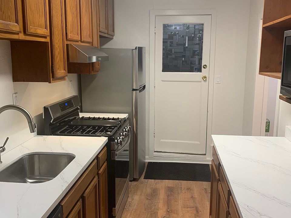 1st image of 301A Moultrie St #301A