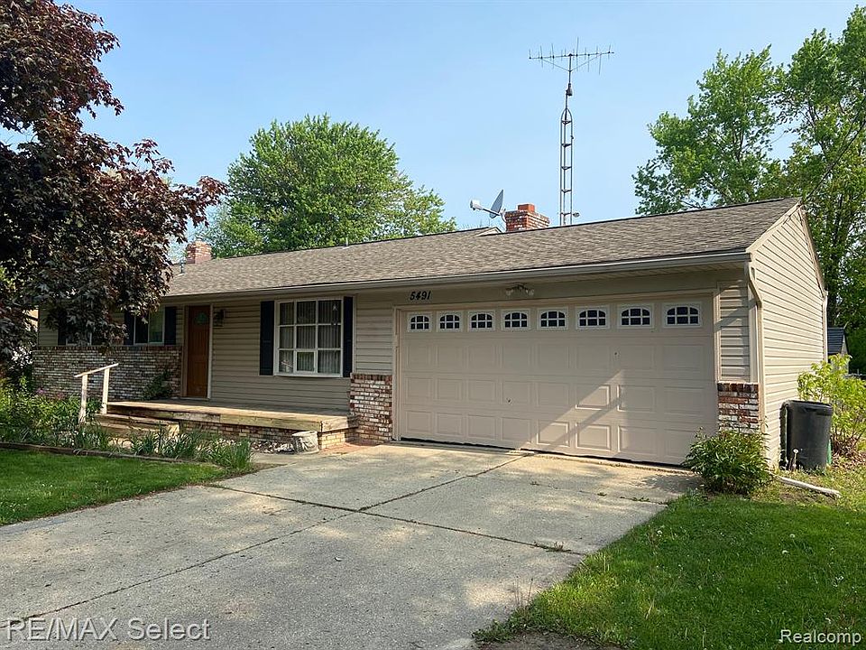 1st image of 5491 Shamrock Ln