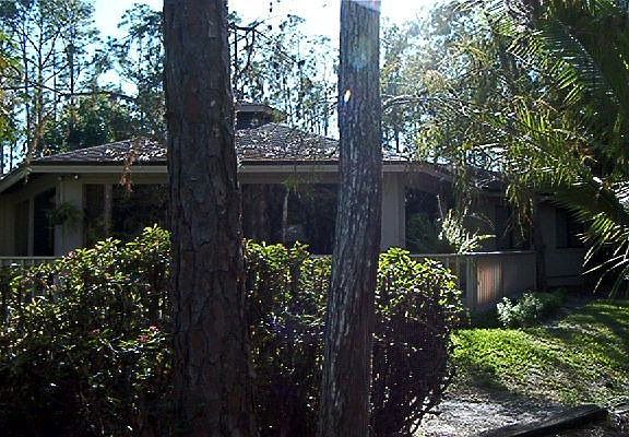 Energy efficient 8 sided main house