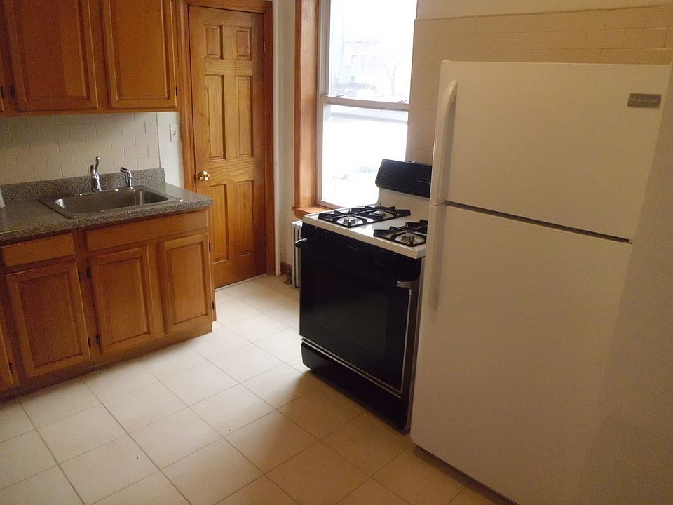 1st image of 193 16th St APT 5