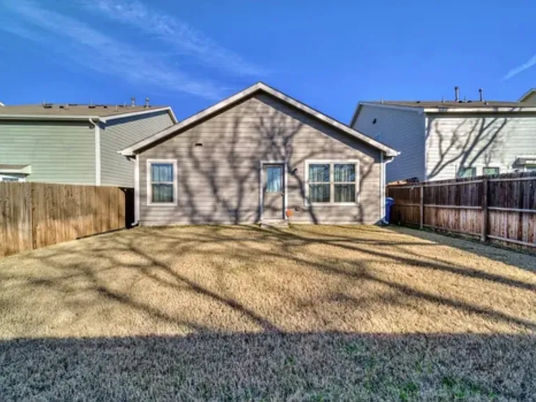 5689 McClelland St — Photo 12