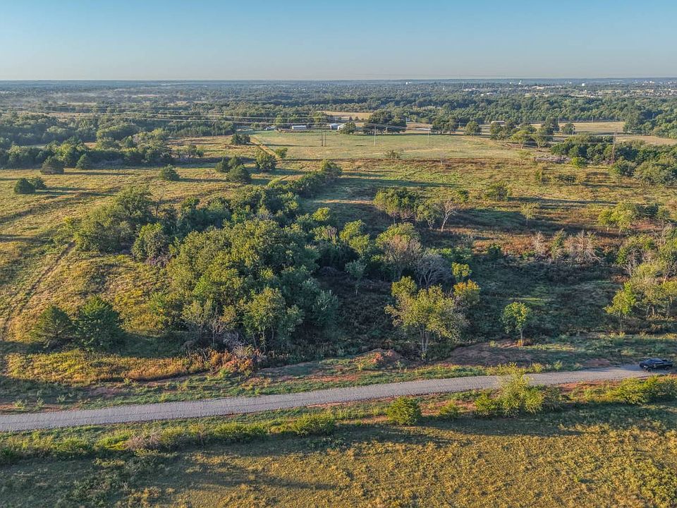 1st image of T3 N Brush Creek Rd