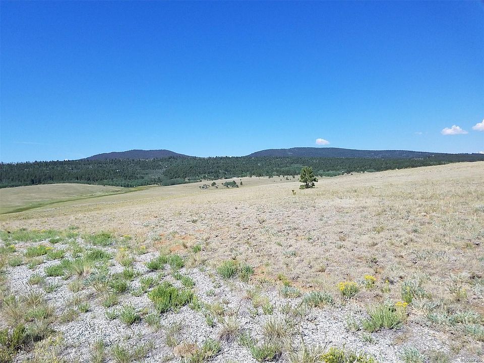 2nd image of 2837 Wagon Wheel Rd
