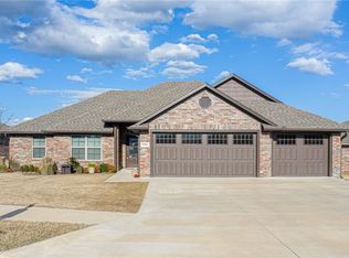 9501 Harmony Ridge Rd, Fort Smith, AR 72916