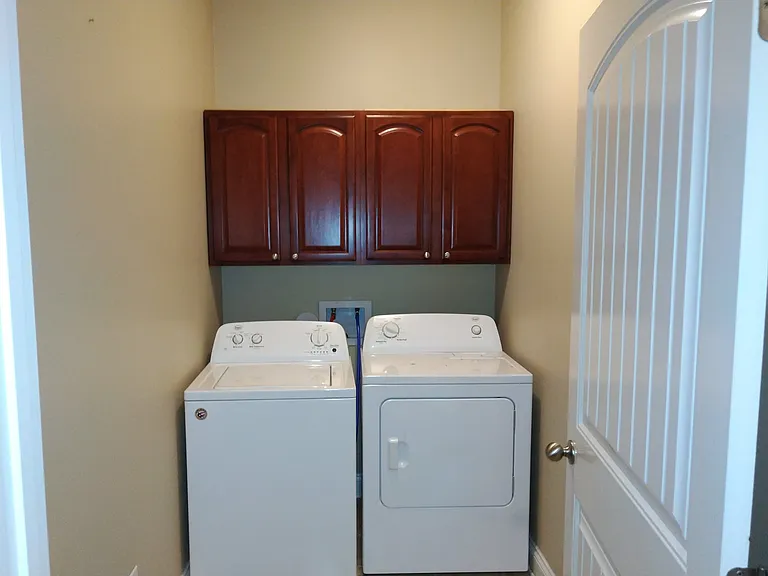 1205 Commanche St — Photo 8
