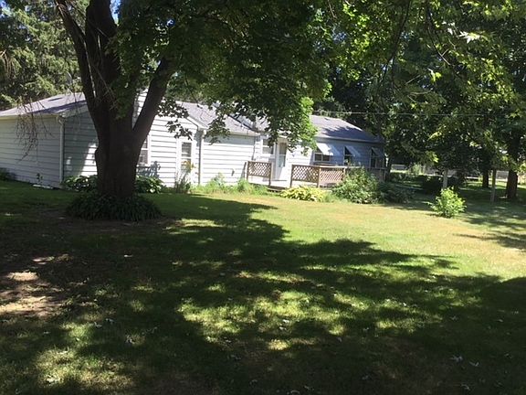 5th image of 36564 N Lawrence Dr