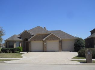 4052 Alderbrook Ln, Roanoke, TX 76262