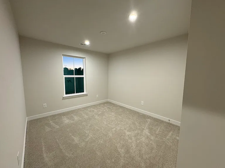 1827 Goldsberry Dr #1827 — Photo 13