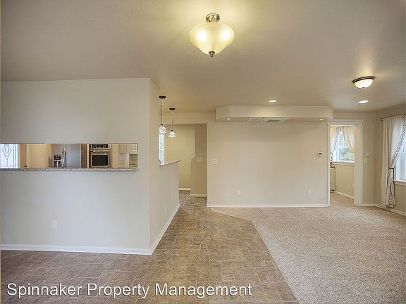 3rd image of 2243 E Day Island Blvd W