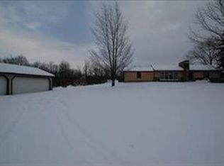 10077 Cutts Rd, Chardon, OH 44024