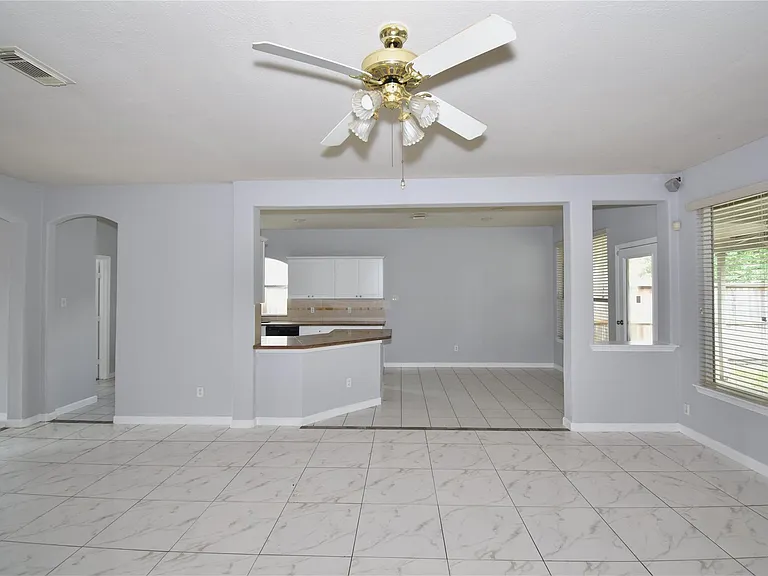 20703 Whitevine Way — Photo 12