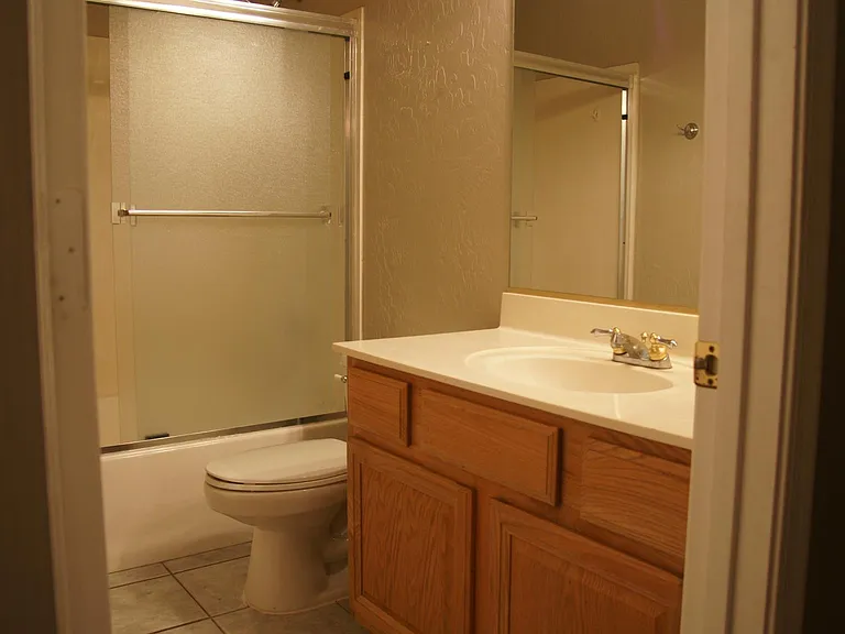 1307 W Stacey Ln — Photo 18
