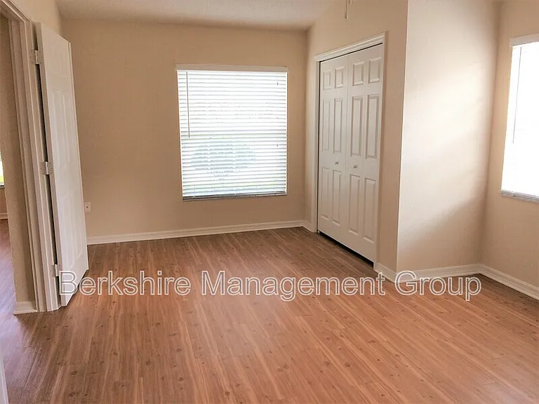 1106 Meadow Ave — Photo 12