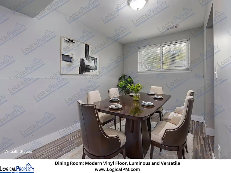 8_Living Room