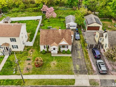 54 Winslow Drive, West Haven, CT, 06516