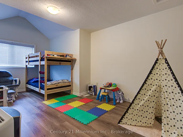 10 Providence Way — Photo 13