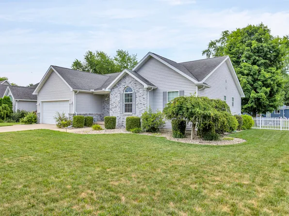 502 Illinois Dr, Tecumseh, MI 49286