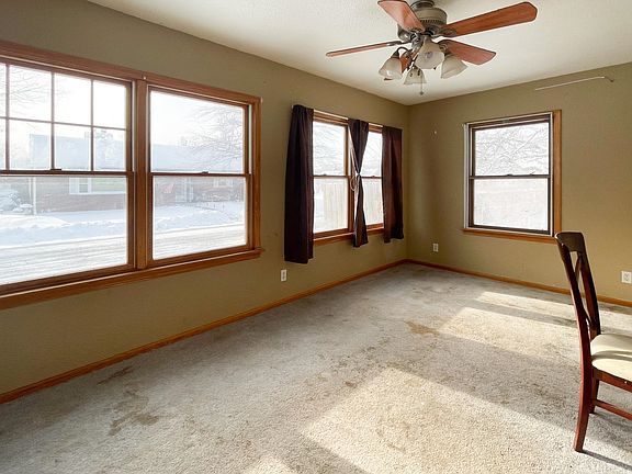 4th image of 5102 Illinois St