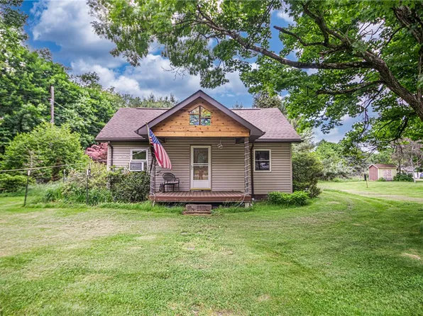 5261 Richland Rd, Gibsonia, PA 15044