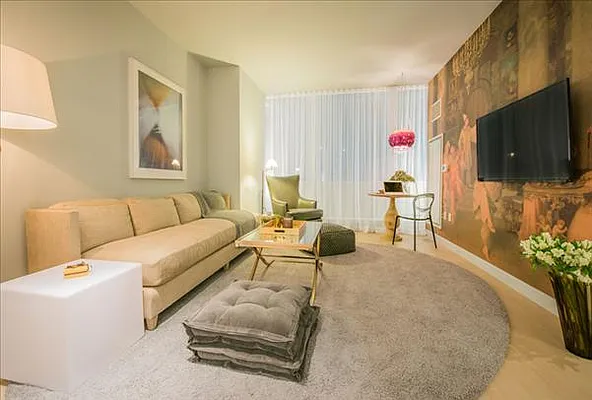 Rented by Equity Residential | media 3