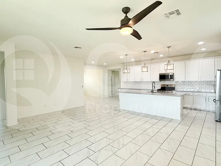 24638 N 144th Dr — Photo 4