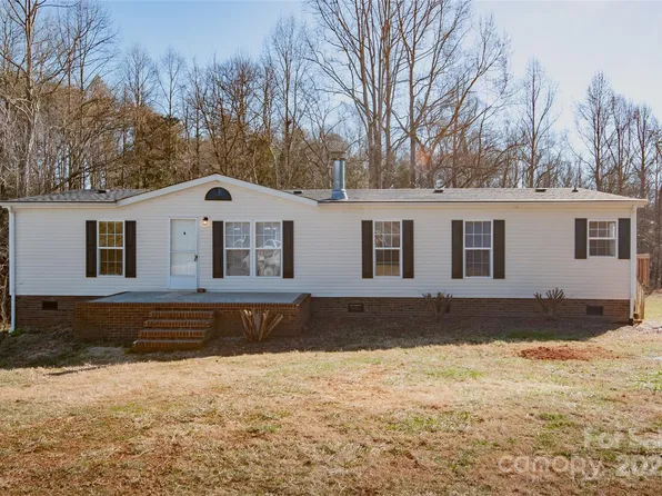 461 Ret Stafford Ln, Taylorsville, NC 28681