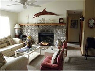 3rd image of 3895 SE 61st Pl