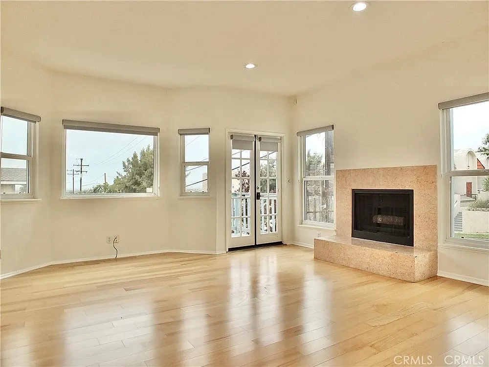 Building Photo - 2230 Ohio Ave #1