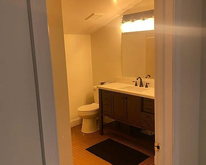 320 N Main St #304 — Photo 5