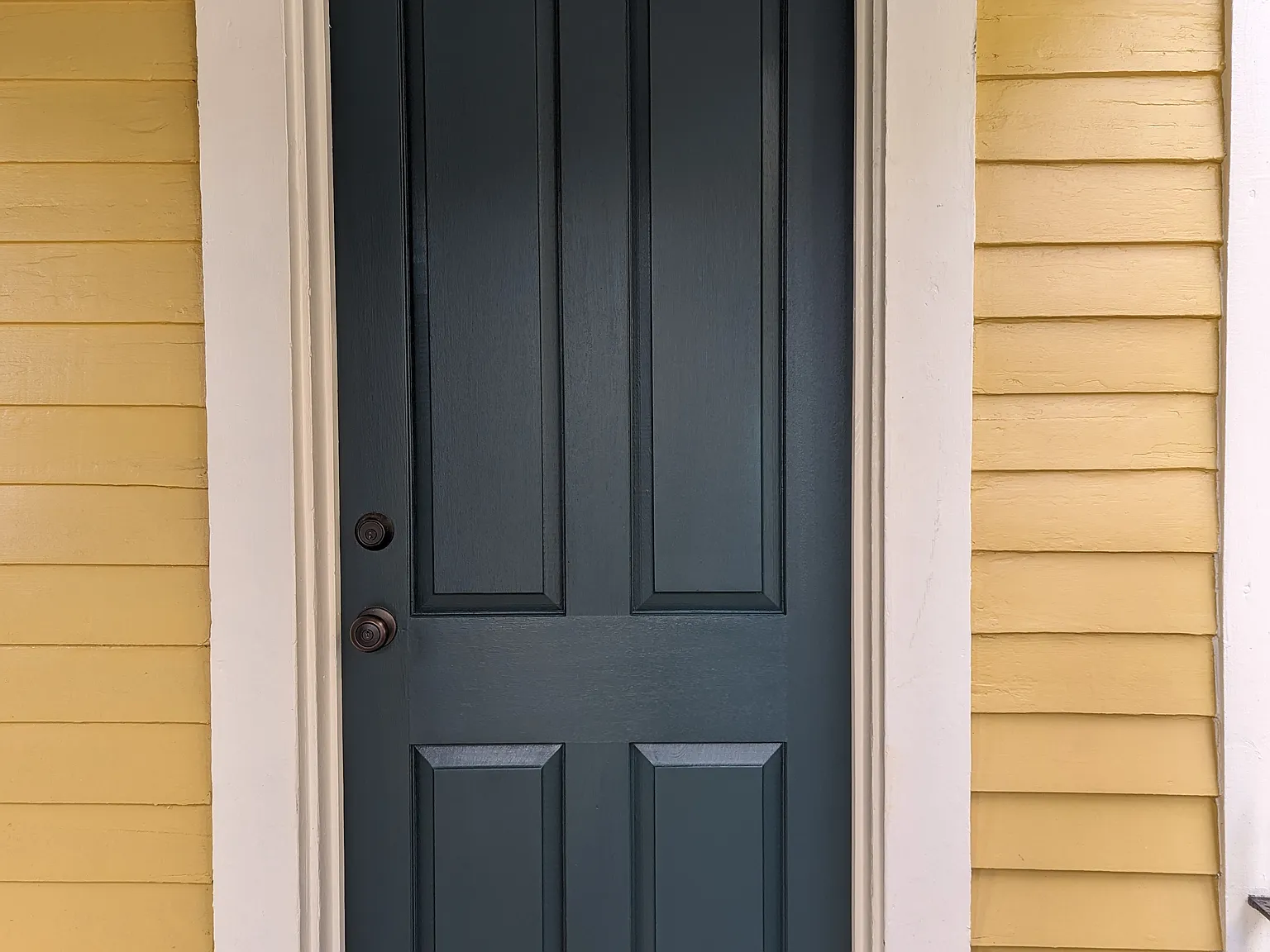 1 bed, 750 sqft, $1,200 — Photo 1