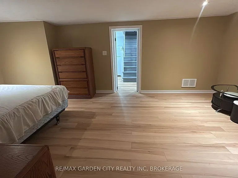 56 South Dr — Photo 31