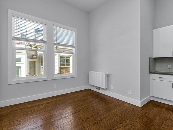 3rd image of 1025 Steiner St #57726986
