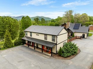 11 Martin Valley Rd, Swannanoa, NC 28778