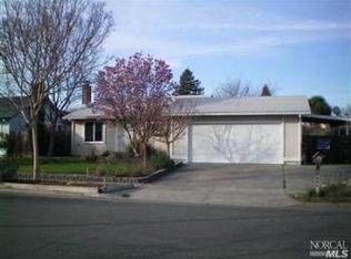 1409 Tuliptree Rd, Santa Rosa, CA 95403