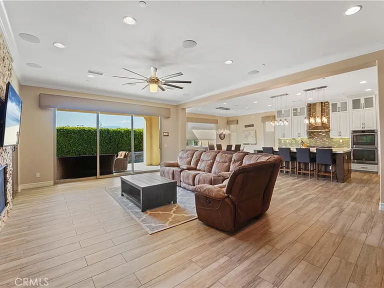 46073 Roudel Ln — Photo 6