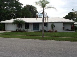 7219 Bounty Dr, Sarasota, FL 34231