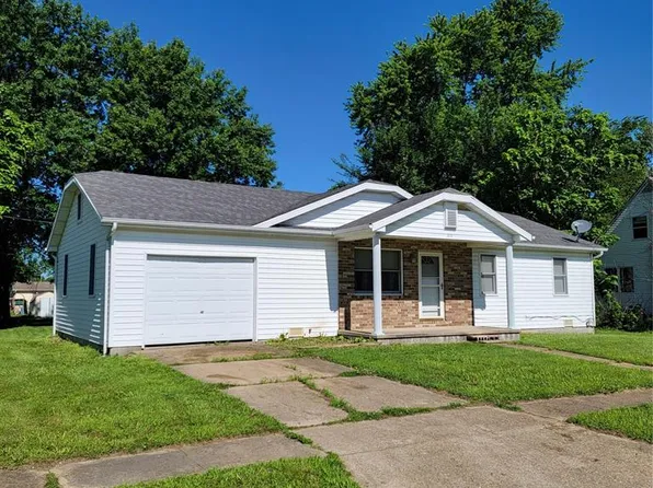 310 Linn St, Belle, MO 65013