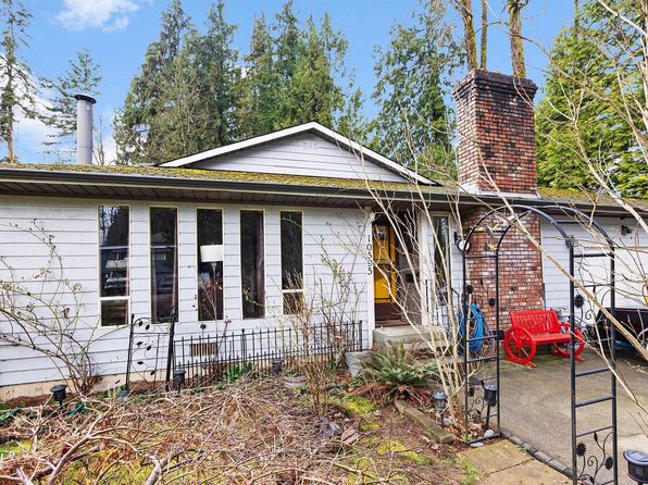 10595 154a St, Surrey, BC V3R 4K2