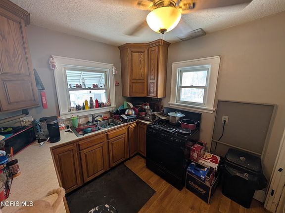 5th image of 1816 Loxley Rd